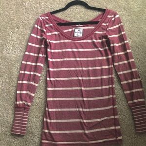 Simple form fitted, stripped long sleeve shirt